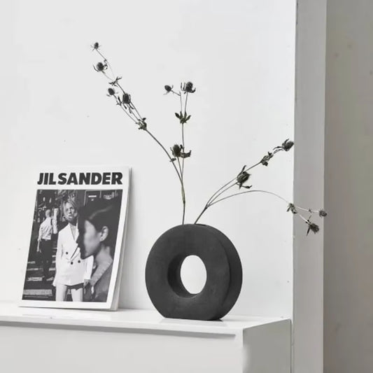  Donut Vase 